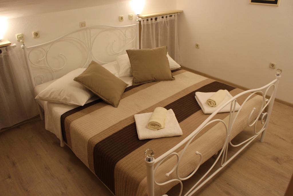 Novaki Motovunski Guesthouse Casetta Verde מראה חיצוני תמונה
