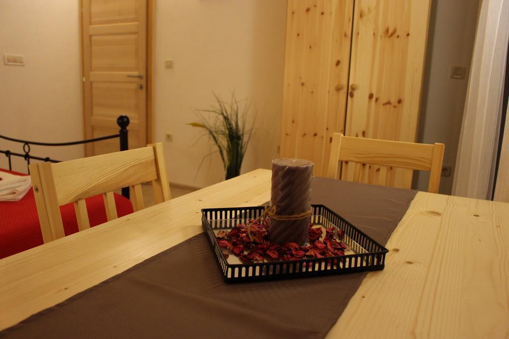 Novaki Motovunski Guesthouse Casetta Verde מראה חיצוני תמונה