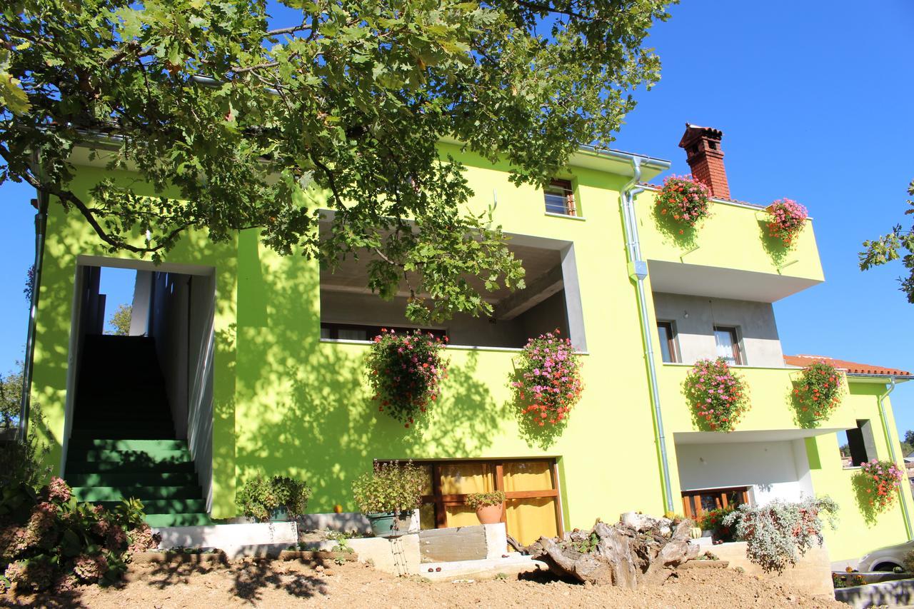 Novaki Motovunski Guesthouse Casetta Verde מראה חיצוני תמונה
